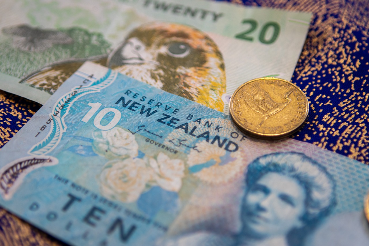 Salaries in New Zealand